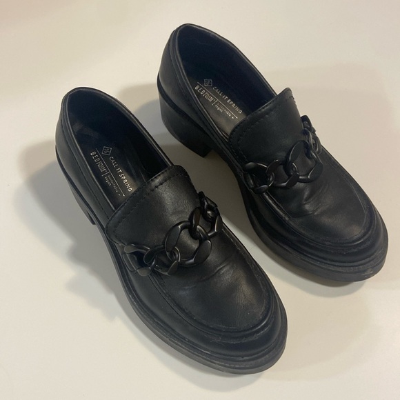 Call It Spring Chunky Chain Loafer | Black - Picture 3 of 4